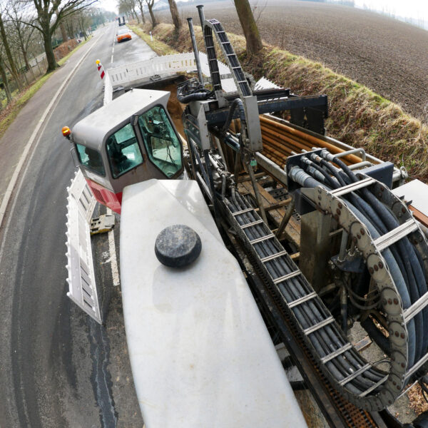 Vorbereitungsarbeiten für die Verlegung einer 500ER WASSERLEITUNG in Alsdorf
